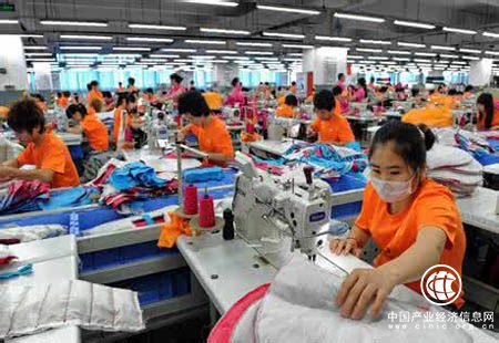 我国民企2700万家 民营经济财政收入占比超50%